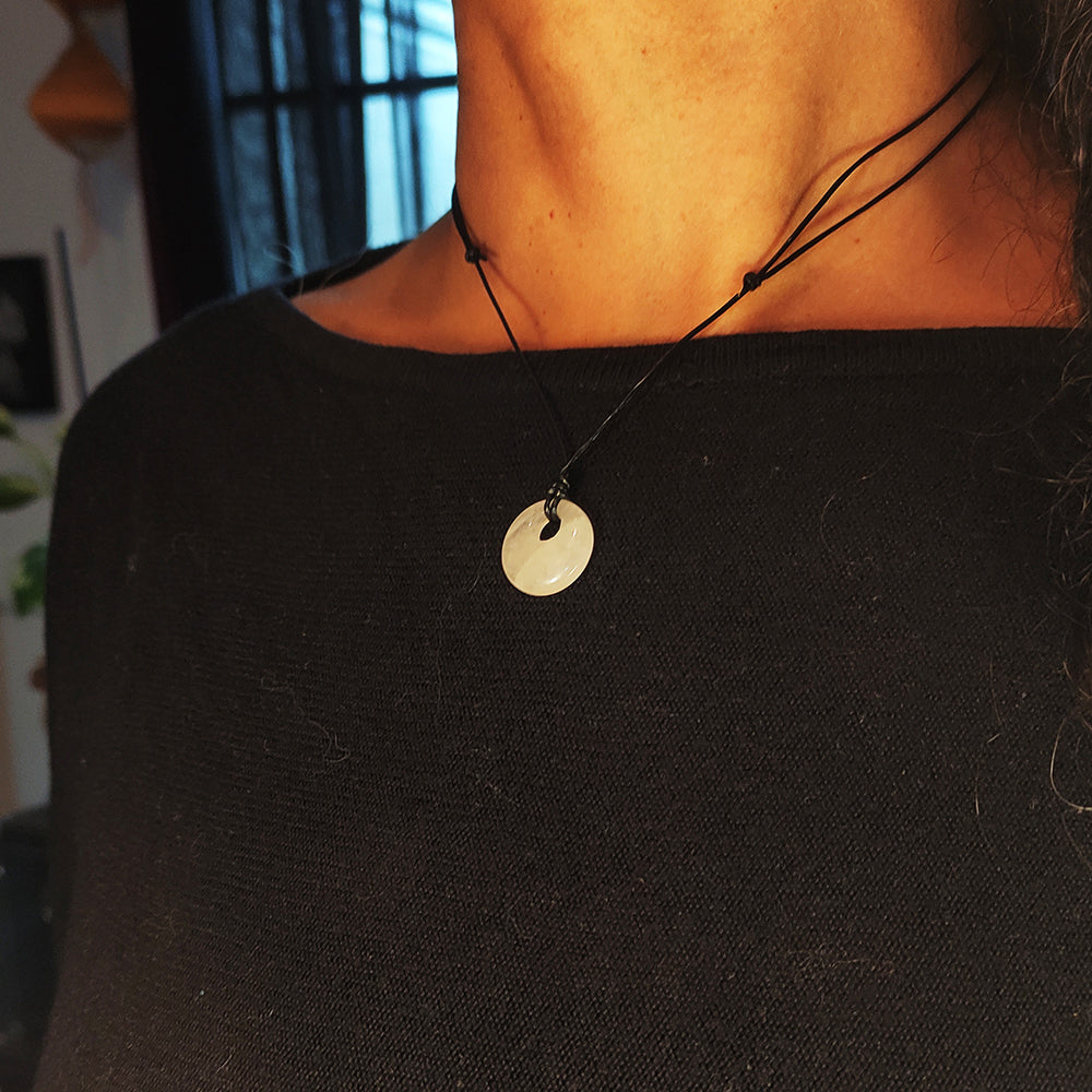 Colgante con Donut de Piedra de Cuarzo Rosa