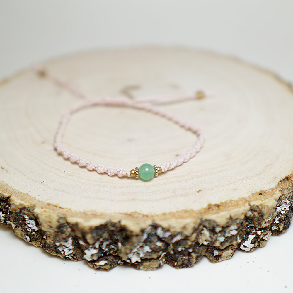 Pulsera macramé entorchada con piedra aventurina