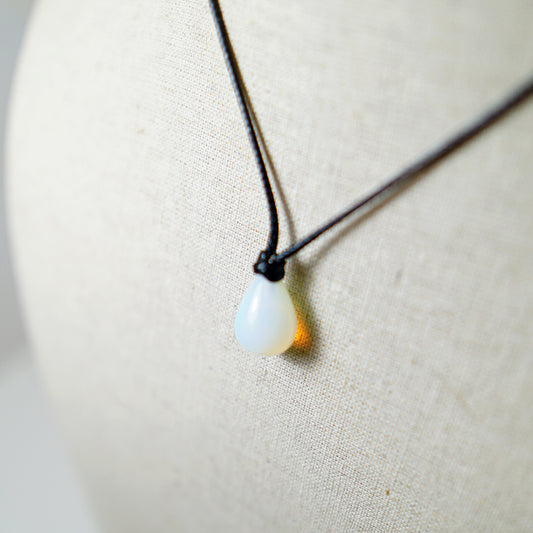 Colgante con Gota de Opalina
