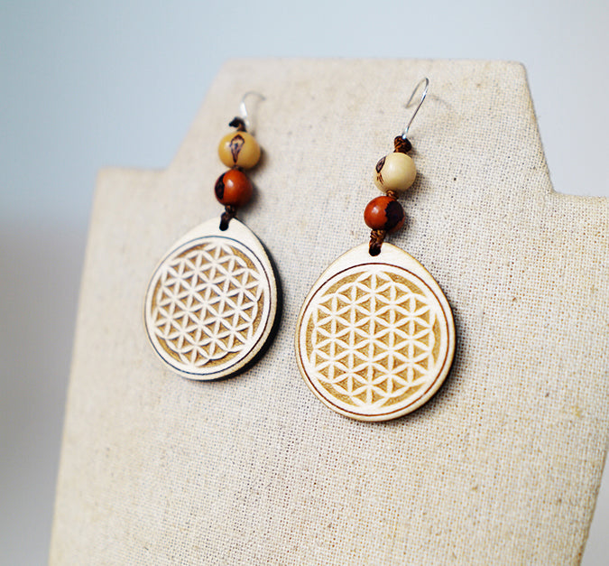 Pendientes Flor de la Vida Bolitas Madera Arce Trinity