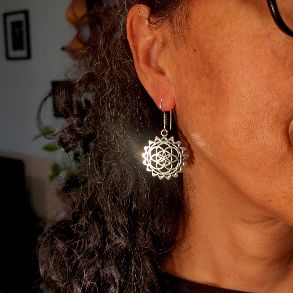 Pendientes Metal Grandes con Símbolo Flor de la Vida