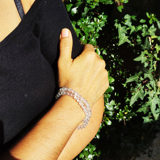 Pulsera de Piedras de Cuarzo Transparente