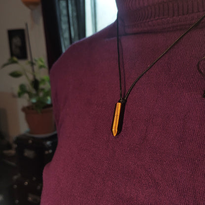 Colgante con Punta de Ojo de Tigre
