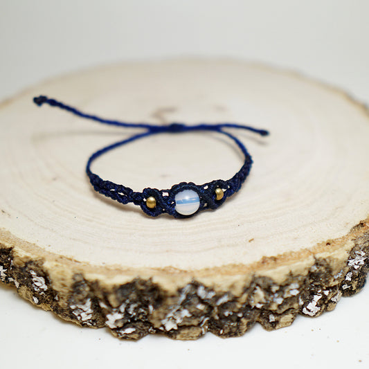 Pulsera macramé piedra engarzada opalina