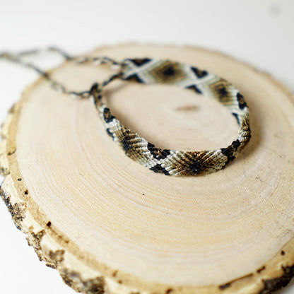 Pulsera plana hilo rombos 4 colores