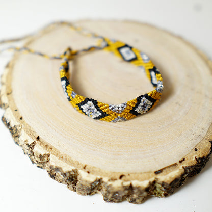 Pulsera plana hilo rombos 4 colores