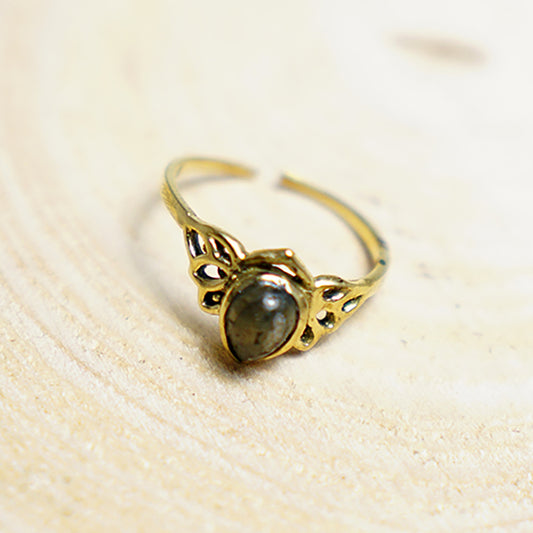 Anillo Alado con Piedra Labradorita
