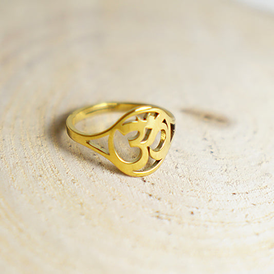 Anillo con Símbolo Om