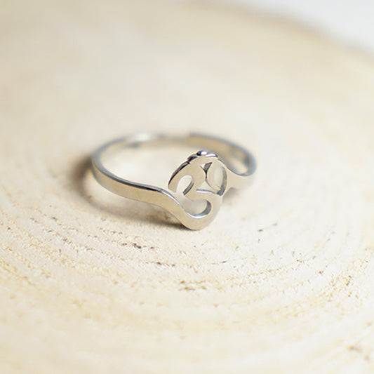 Anillo de Acero con Símbolo Om Pequeño