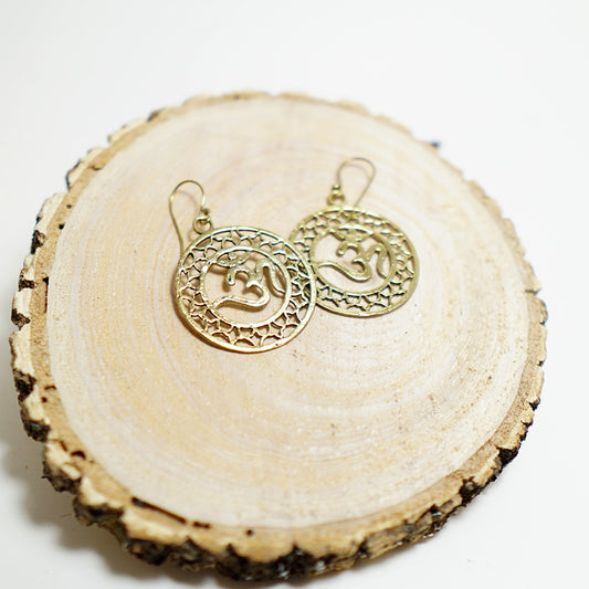 Pendientes Metal Grandes con Símbolo Om