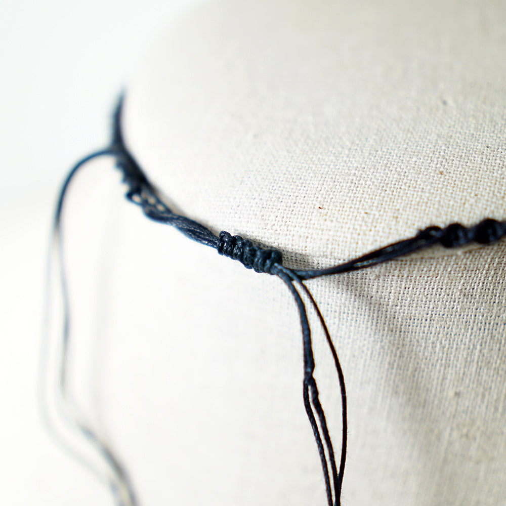 Collar de Macramé Entorchado con Piedra Turquesa