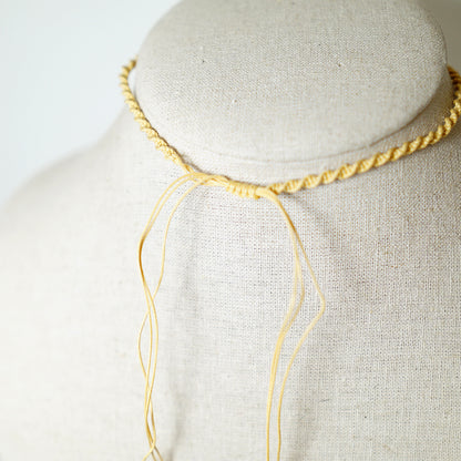 Collar de Macramé Entorchado con Piedra de Ojo de Tigre