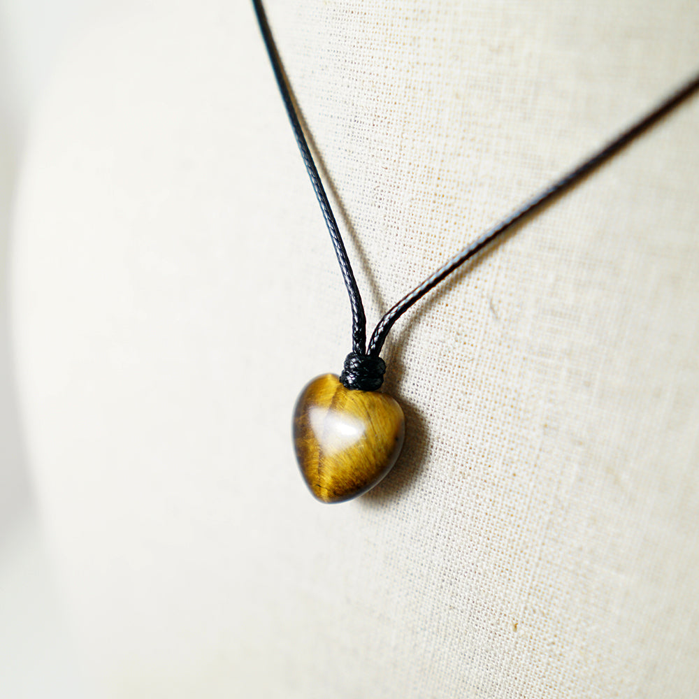 Colgante Corazón de Piedra de Ojo de Tigre