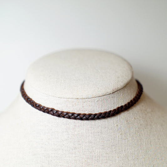 Collar de Cuero Trenzado