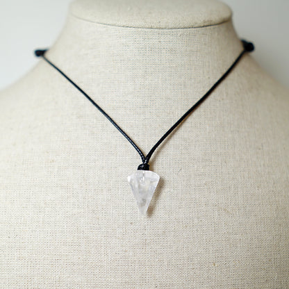 Colgante con Péndulo de Cuarzo Transparente