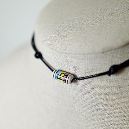 Colgante con Cuenta Tribal Tricolor