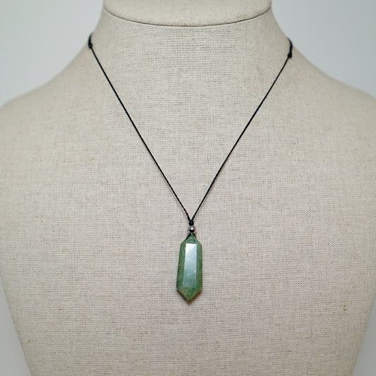 Colgante con Punta de Piedra de Aventurina y Bolita de Acero