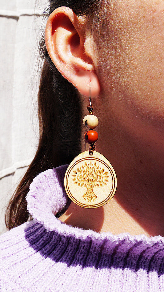 Pendientes Árbol de la Vida Bolitas Madera Arce Trinity